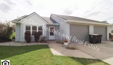 3 of 13 Fort Wayne Rising 1421/1423 Fieldstone Apartment for rent in Fort Wayne, IN