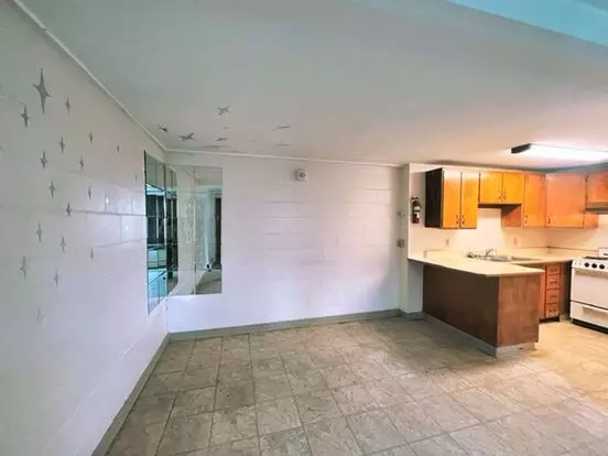 Tall Timbers @ 2204 W Northern Lights Blvd Apartment for rent in Anchorage, AK