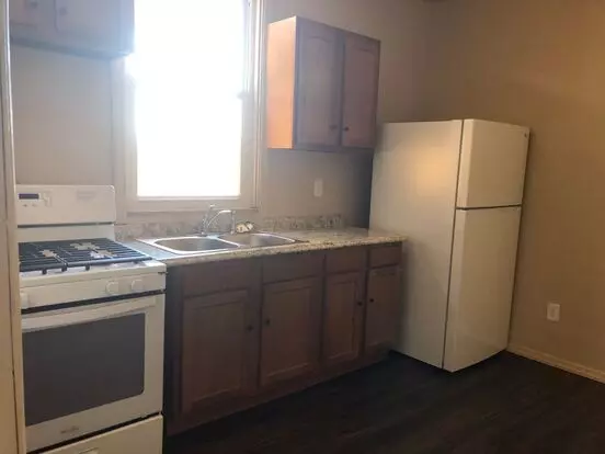 1113 Broadway Apartment for rent in Mckees Rocks, PA
