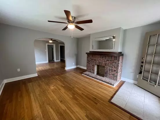 1011 California Ave Apartment for rent in Pittsburgh, PA