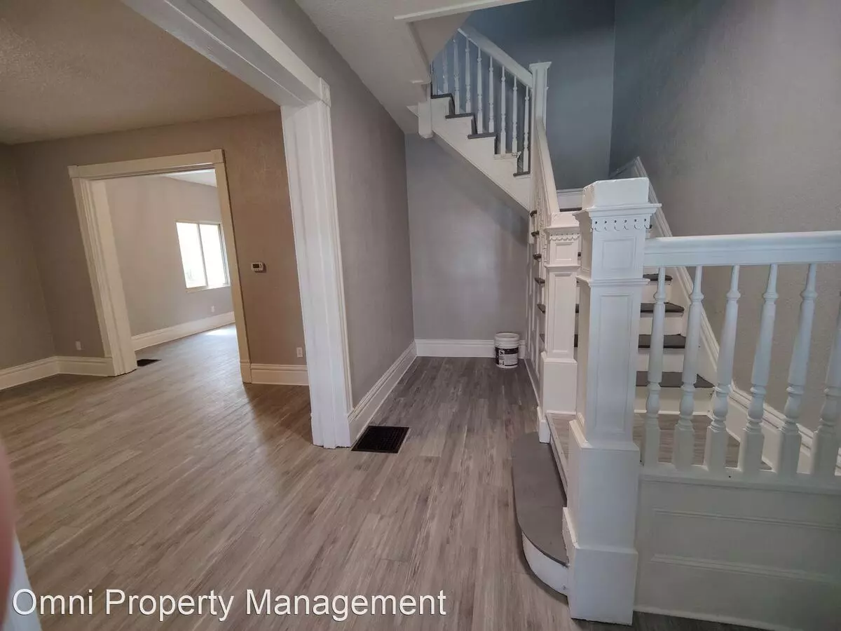 Munhall - 3 Br Single Family Home, Remodeled, Central Ac! House for rent in Munhall, PA