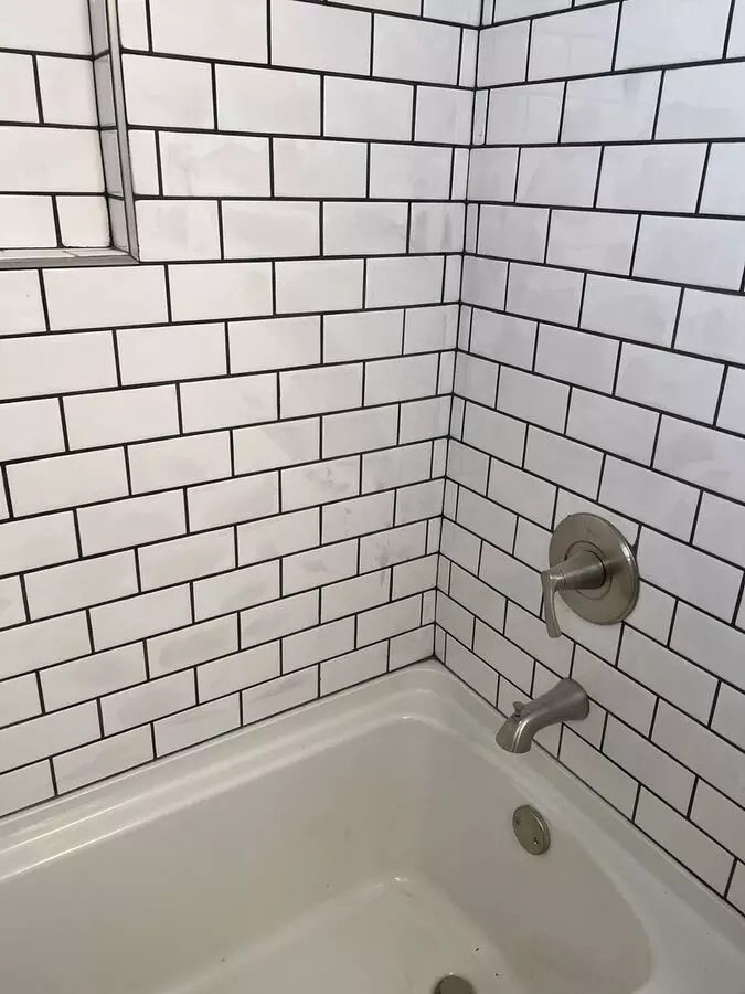 2 of 3 1518 Mcfarland Apartment for rent in Pittsburgh, PA