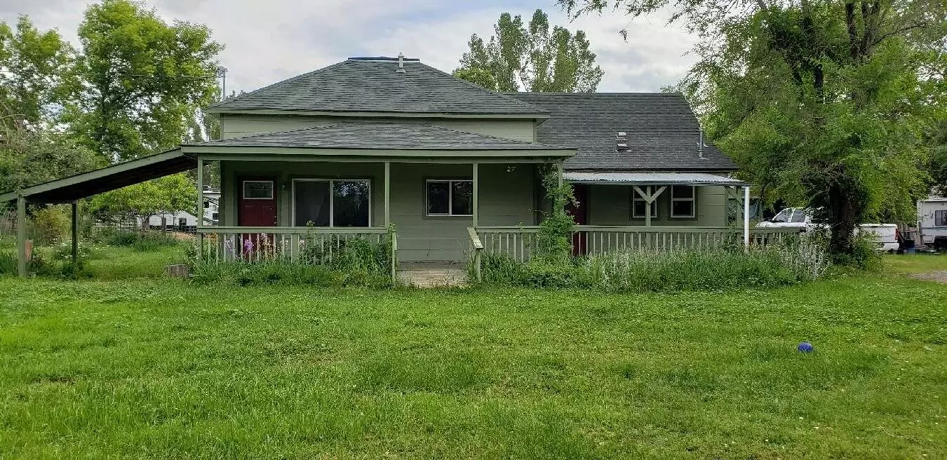 1380 S Main St House for rent in Union, OR