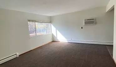 5 of 11 1117 7th St SE Apartment for rent in Minneapolis, MN