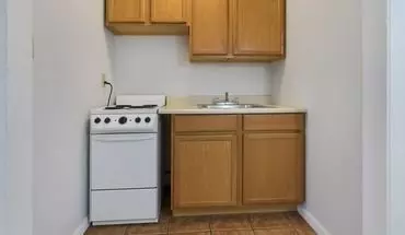 3 of 7 350 Elm Street Apartment for rent in New Haven, CT
