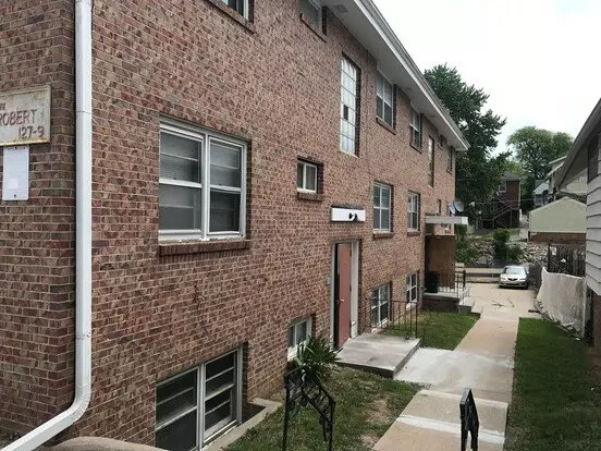 127 N 35th St Apartment for rent in Omaha, NE