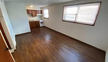 2 of 9 127 N 35th St Apartment for rent in Omaha, NE