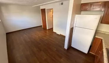 4 of 9 127 N 35th St Apartment for rent in Omaha, NE