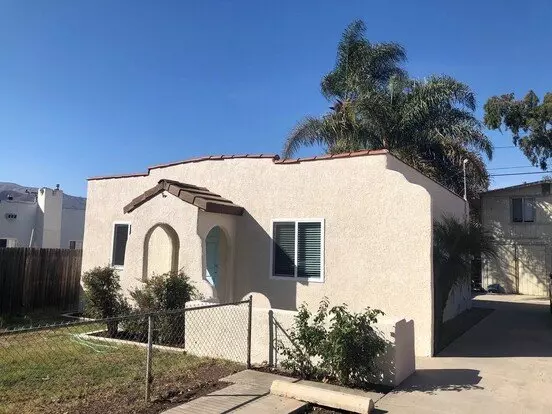 141 & 143 Holt Apartment for rent in Ventura, CA