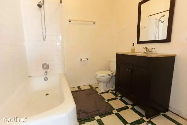 Urban Abodes Apartment for rent in Chicago, IL Urban Abodes Apartment for rent in Chicago, IL