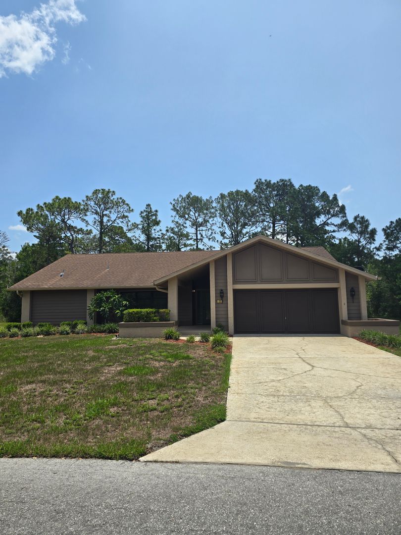 Gorgeous And Huge 2/2/2 In Sugarmill Woods!!! Apartment for rent in Homosassa, FL