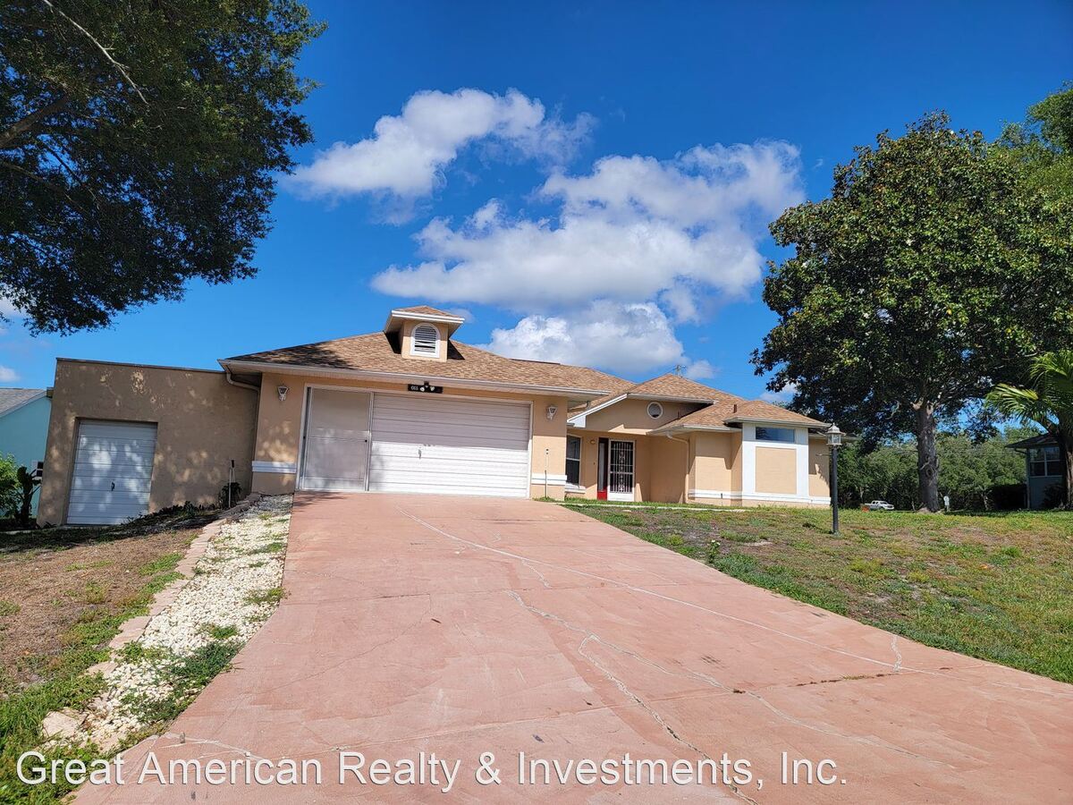 665 W Sunset Strip Beverly Hills, FL House for Rent