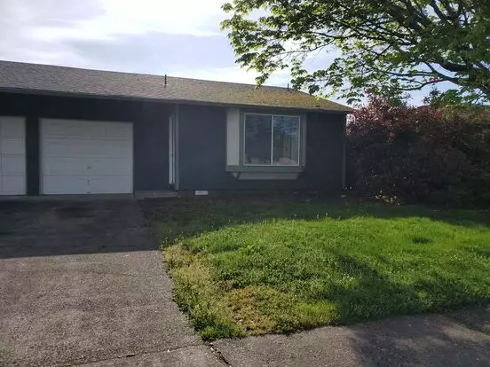 2 Bedroom 1 Bath Duplex Apartment for rent in Lebanon, OR