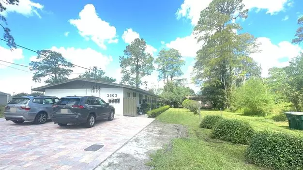 Cute & Cozy 1 Bedroom Apt - Water Included!!!! Apartment for rent in Jacksonville, FL