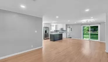 3 of 17 Beautifully Redone 2 Bedroom Midtown House! Available For Immediate Move In! House for rent in Tulsa, OK