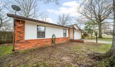 3 of 37 Charming 3-bed, 2-bath Home In Prime Broken Arrow Location! House for rent in Broken Arrow, OK
