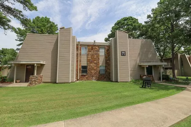 2 Bed | 2 Bath Condo In Central Tulsa! Apartment for rent in Tulsa, OK