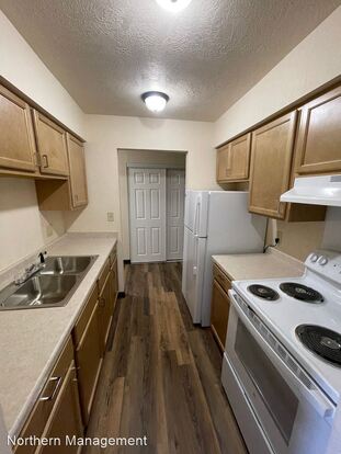 Brookside Apartments Oshkosh, WI | Rentable
