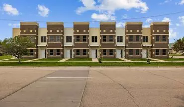 2 of 25 Kingston West II Apartment for rent in Cedar Rapids, IA