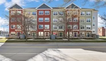 2 of 19 Kingston Pointe Apartment for rent in Cedar Rapids, IA