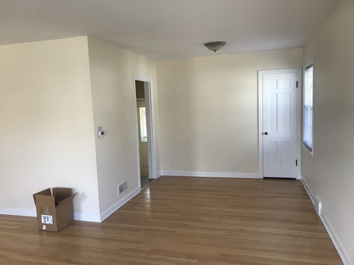 8050 60 Elmwood Apartments 8060 Elmwood St Skokie, IL