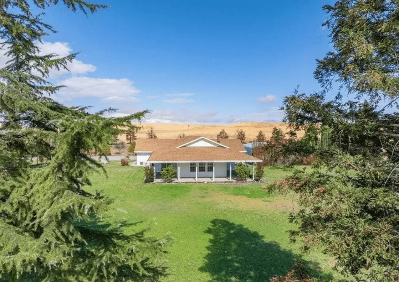 30 Acres Of Land For Rent In Corning! House for rent in Corning, CA
