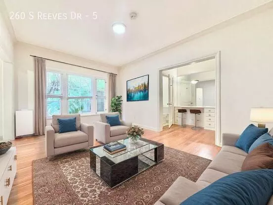 260 S Reeves Dr Apartment for rent in Beverly Hills, CA