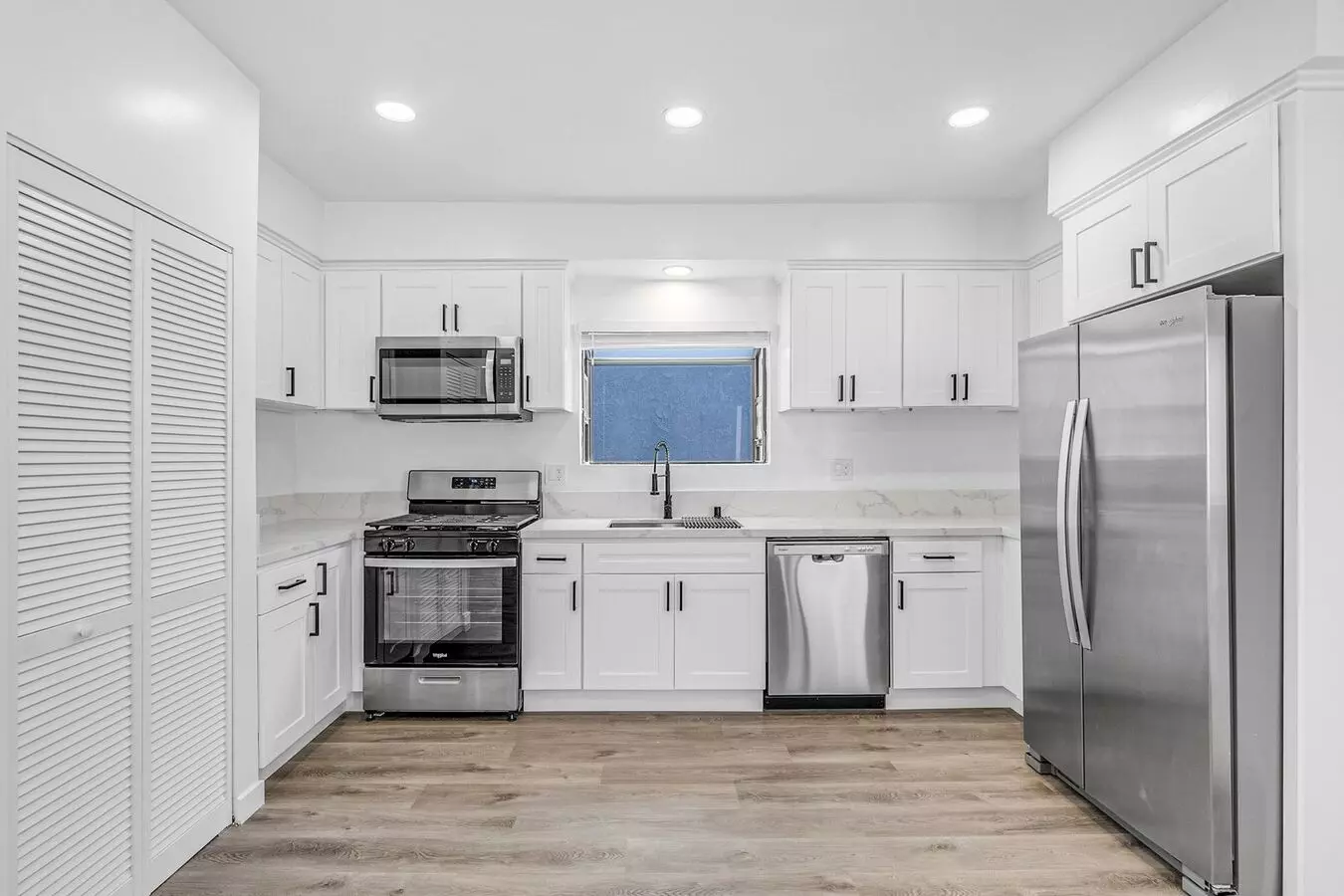 4544 Colbath Ave Apartment for rent in Sherman Oaks, CA