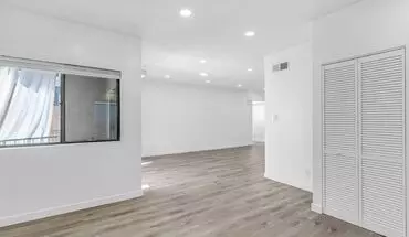4 of 20 4544 Colbath Ave Apartment for rent in Sherman Oaks, CA