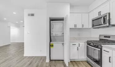 5 of 20 4544 Colbath Ave Apartment for rent in Sherman Oaks, CA