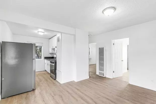 1618 E Vernon Ave Apartment for rent in Los Angeles, CA