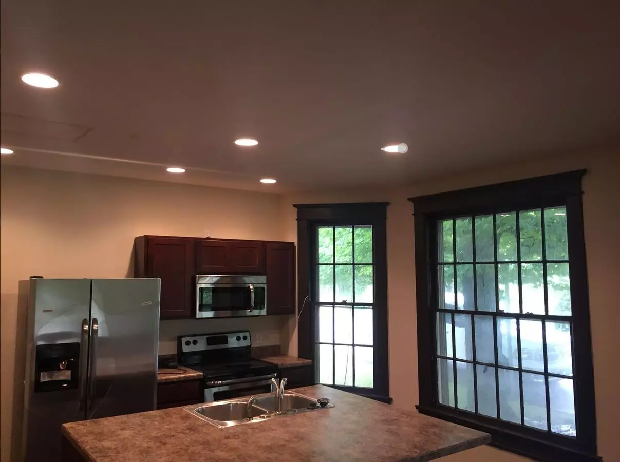 2 of 3 1000 E Atwater Ave Apartment for rent in Bloomington, IN