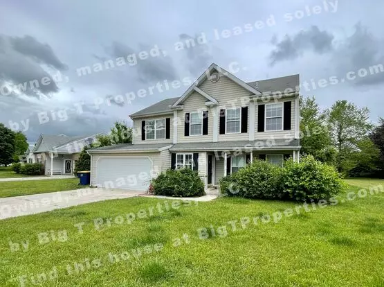 Large 4 Bedroom 2.5 Bath 2 Car Garage House With Patio And Large Yard Apartment for rent in Dover, DE