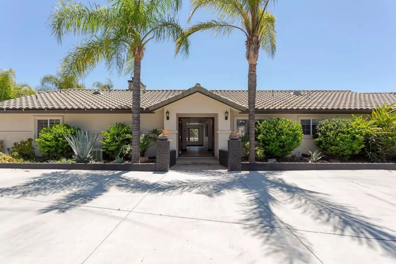 36900 Via Broza House for rent in Temecula, CA