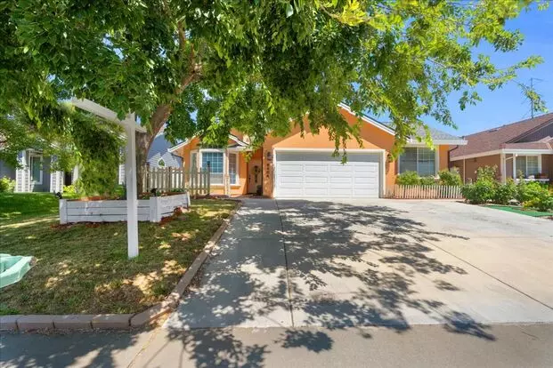 8404 Misty Way Pass Apartment for rent in Antelope, CA