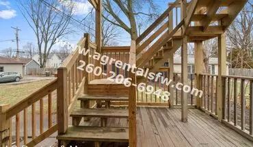 5 of 17 1215 Lake Ave Apartment for rent in Fort Wayne, IN
