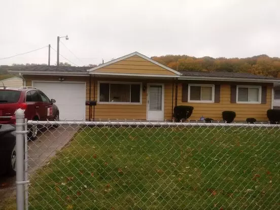 Mishawaka 3 Bed 1 1/2 Bath By Marion Highschool Apartment for rent in Mishawaka, IN