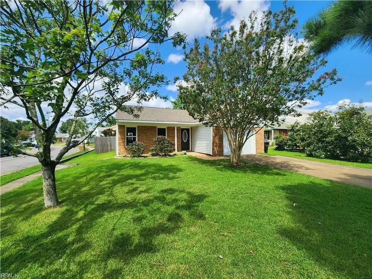 2013 Irongate Ct House for rent in Virginia Beach, VA