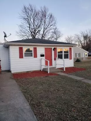 3 Bedroom 2 Bath Home Apartment for rent in Kokomo, IN