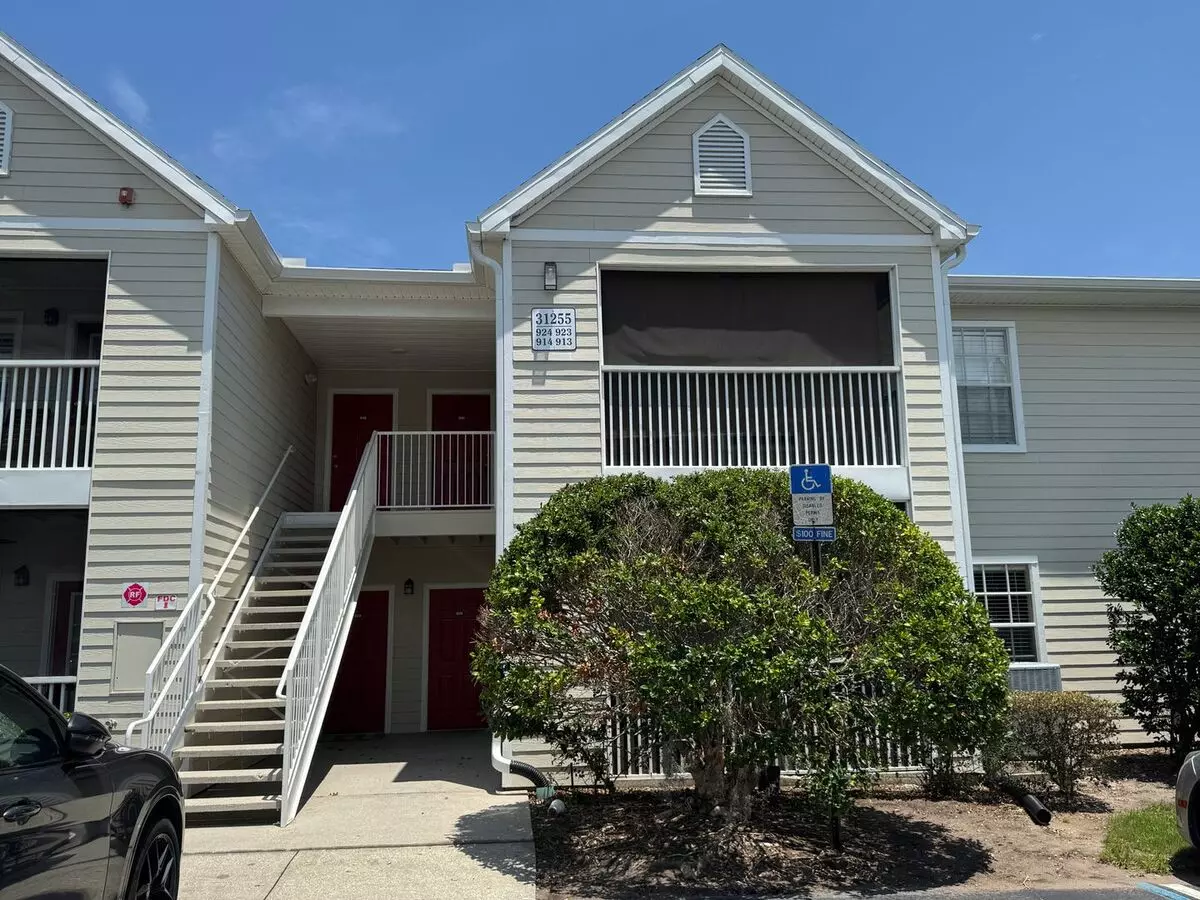 Gated Community - 1 Bedroom Minutes To Amelia Island House for rent in Fernandina Beach, FL