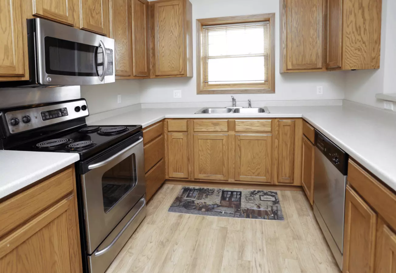 Oaks Hiawatha Station Apartment for rent in Minneapolis, MN