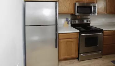 4 of 35 Oaks Hiawatha Station Apartment for rent in Minneapolis, MN