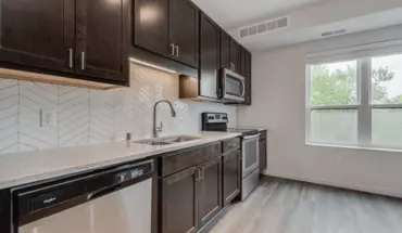 4 of 25 Oaks Minnehaha Longfellow Apartment for rent in Minneapolis, MN