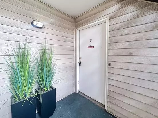 $0 Deposit Option!!! Charming Garden-level Condo With Modern Updates In Bear Valley Club Apartment for rent in Lakewood, CO $0 Deposit Option!!! Charming Garden-level Condo With Modern Updates In Bear Valley Club Apartment for rent in Lakewood, CO