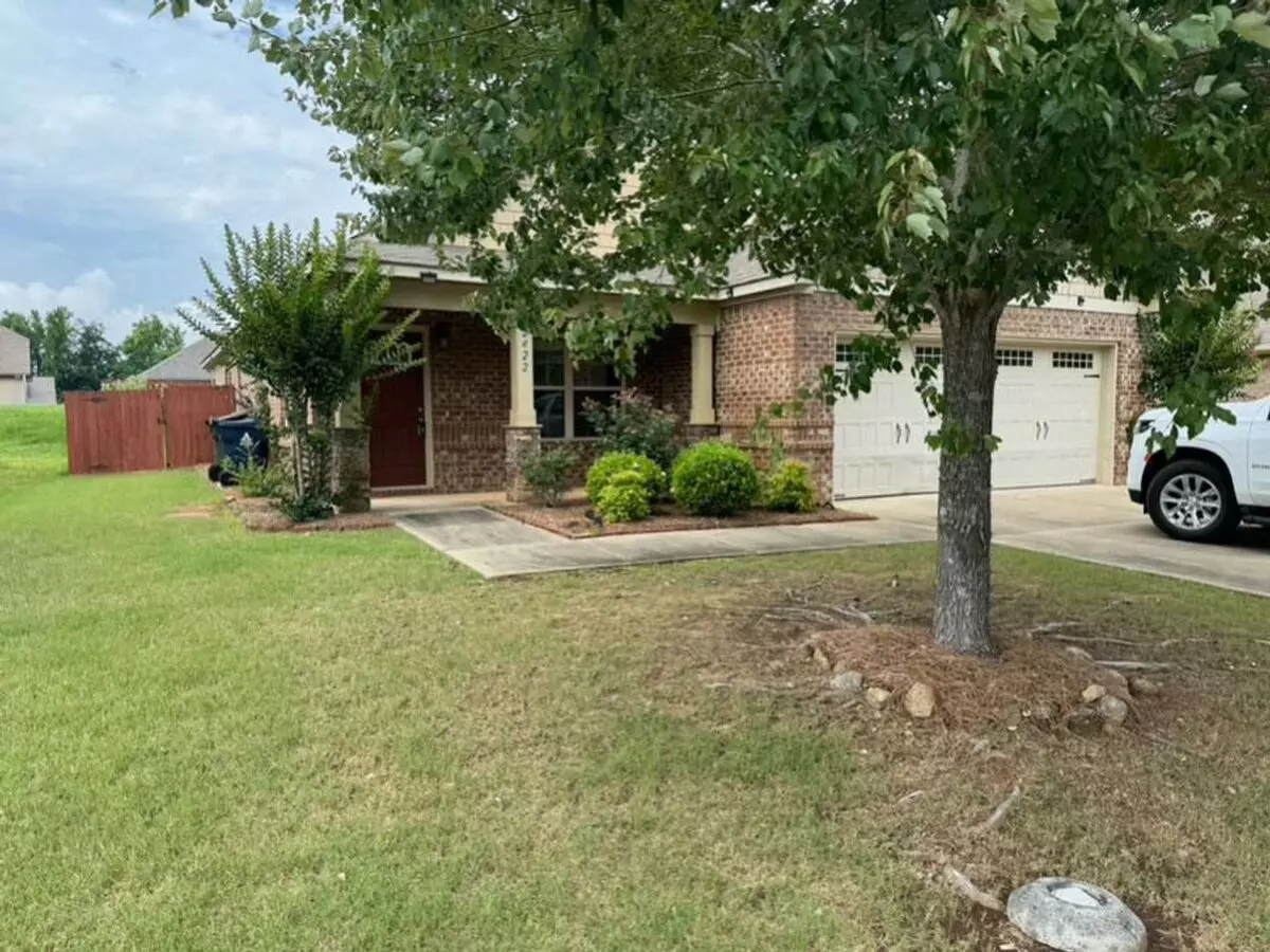 2422 Deer Run Ct House for rent in Auburn, AL
