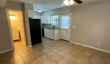4 of 14 707 McLarty House for rent in Oxford, MS