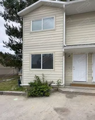 1409 E 12th St Apartment for rent in Gillette, WY