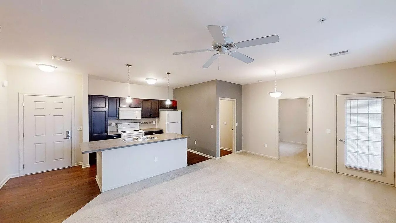 Auburn Square Apartments Apartment for rent in Auburn Hills, MI