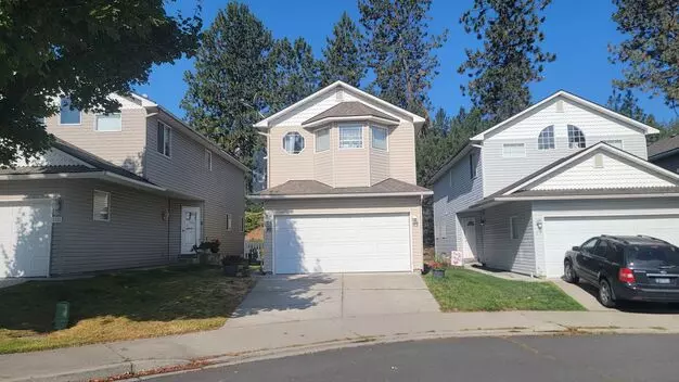 3 Bedroom 2.5 Bath Home In Eagle Ridge - Available September 1st Apartment for rent in Spokane, WA