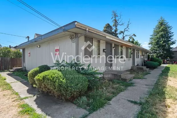 816 W Cleveland Apartment for rent in Spokane, WA